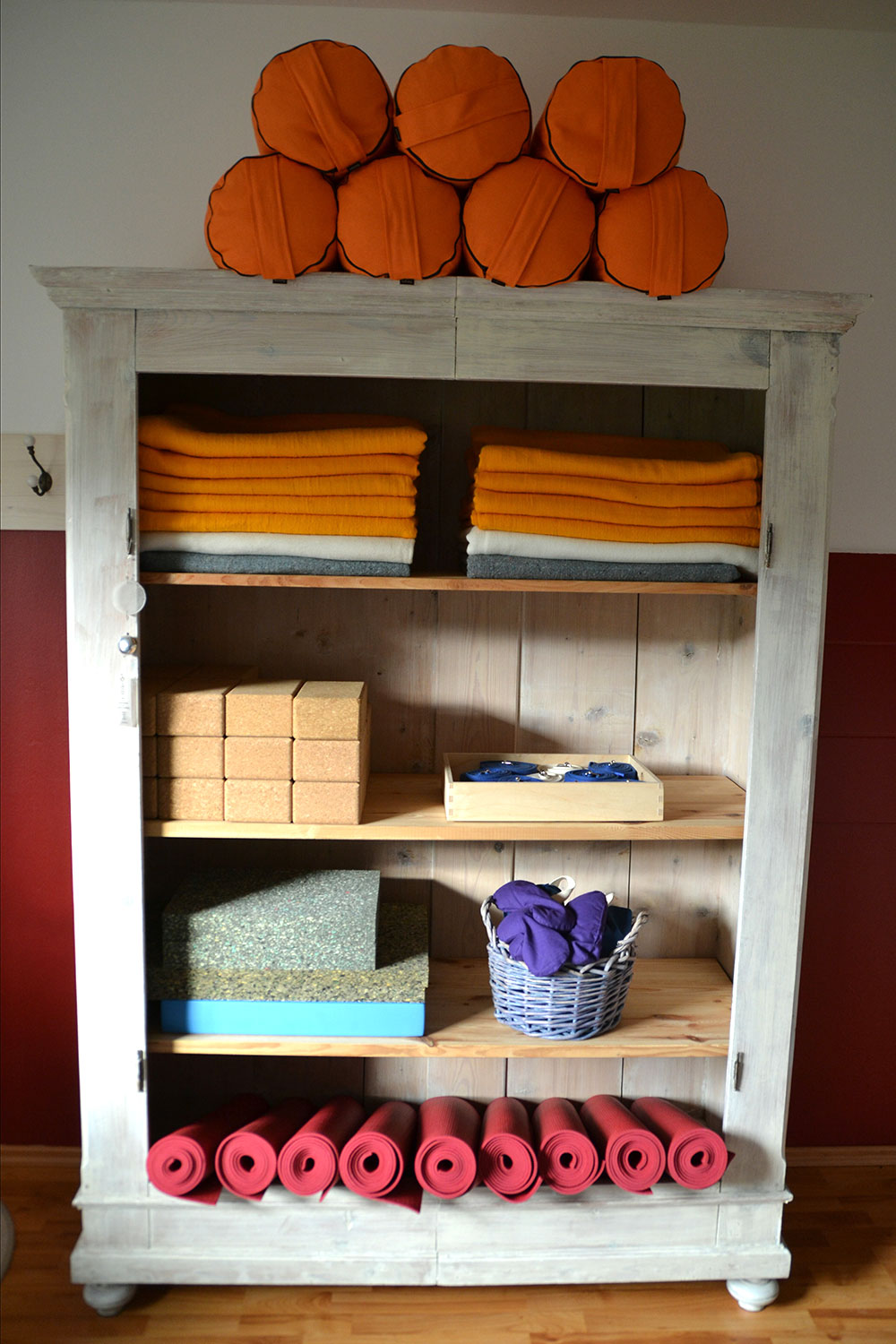 heilmagnetische_ordnungstherapie_schrank Heilmagnetische Ordnungstherapie Wellenhöfer